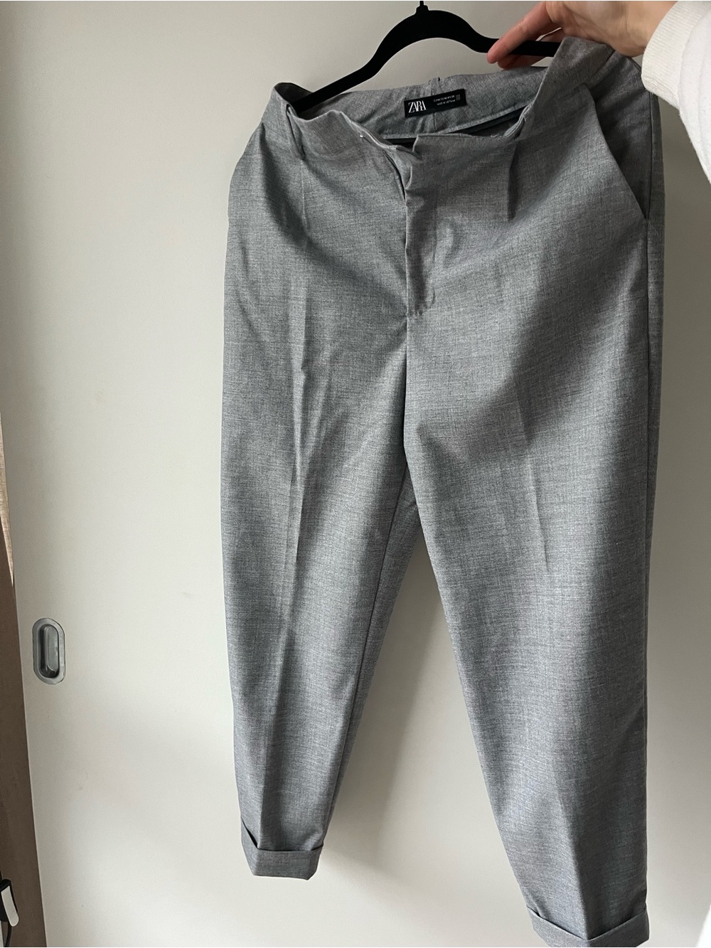 Zara Women’s Light Gray Tapered Dress Pants